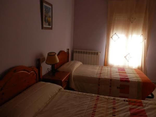 Hostal El Portalico Linares de Mora Εξωτερικό φωτογραφία